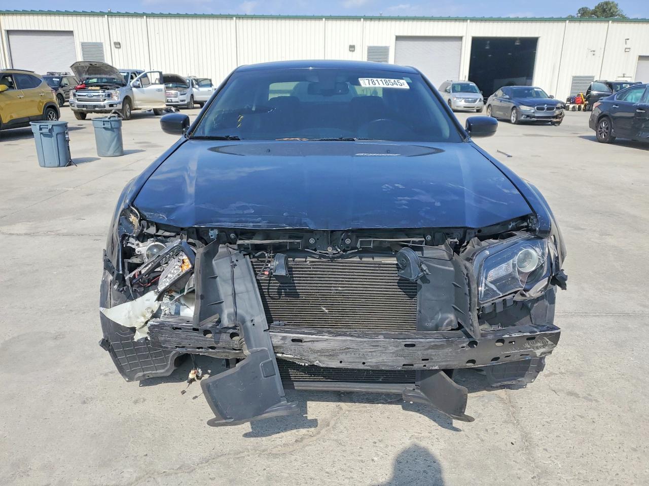 2019 CHRYSLER 300 TOURING photo 5