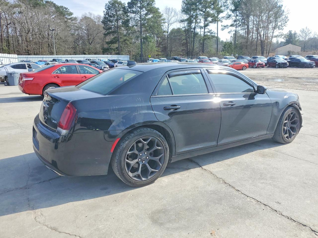 2019 CHRYSLER 300 TOURING photo 3