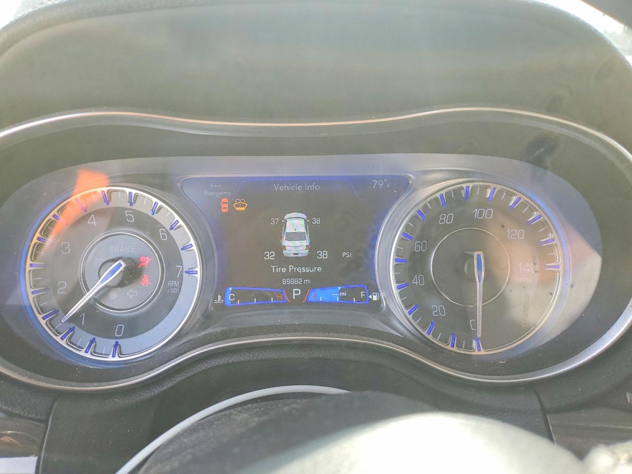 2019 CHRYSLER 300 TOURING photo 9