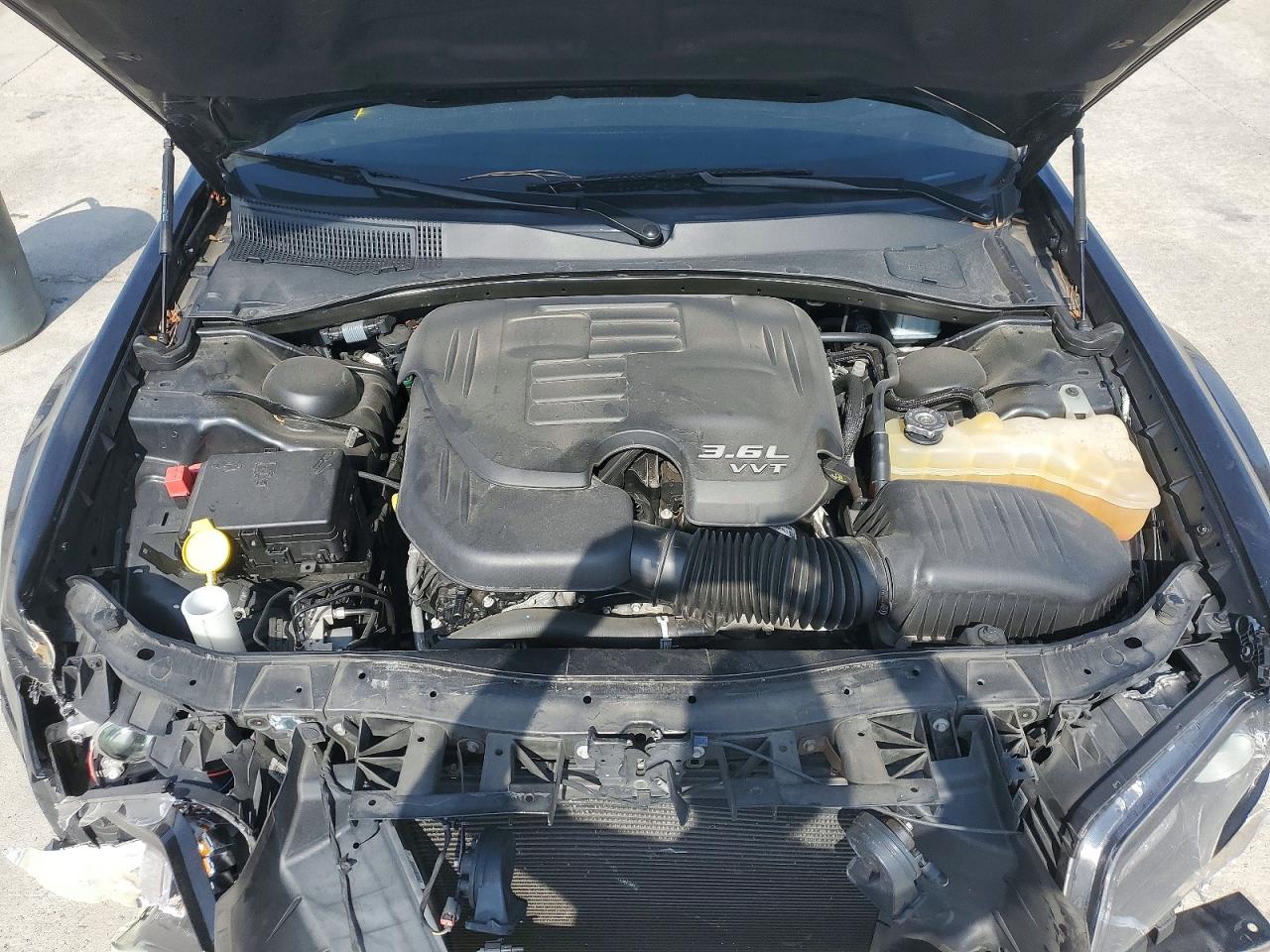 2019 CHRYSLER 300 TOURING photo 11