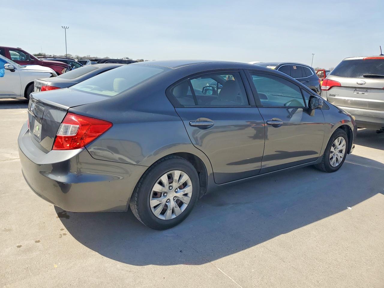 2012 HONDA CIVIC LX photo 5