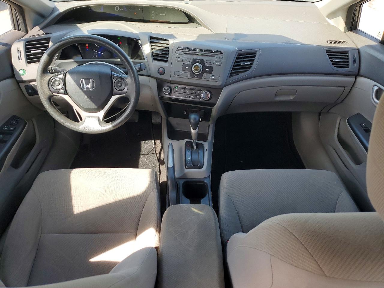 2012 HONDA CIVIC LX photo 15