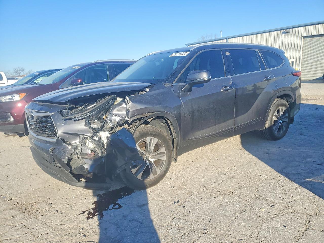 2022 TOYOTA HIGHLANDER