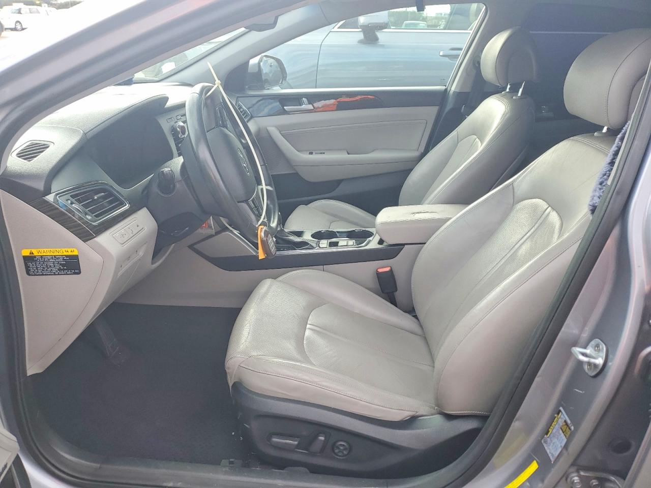 2017 HYUNDAI SONATA HYBRID photo 7