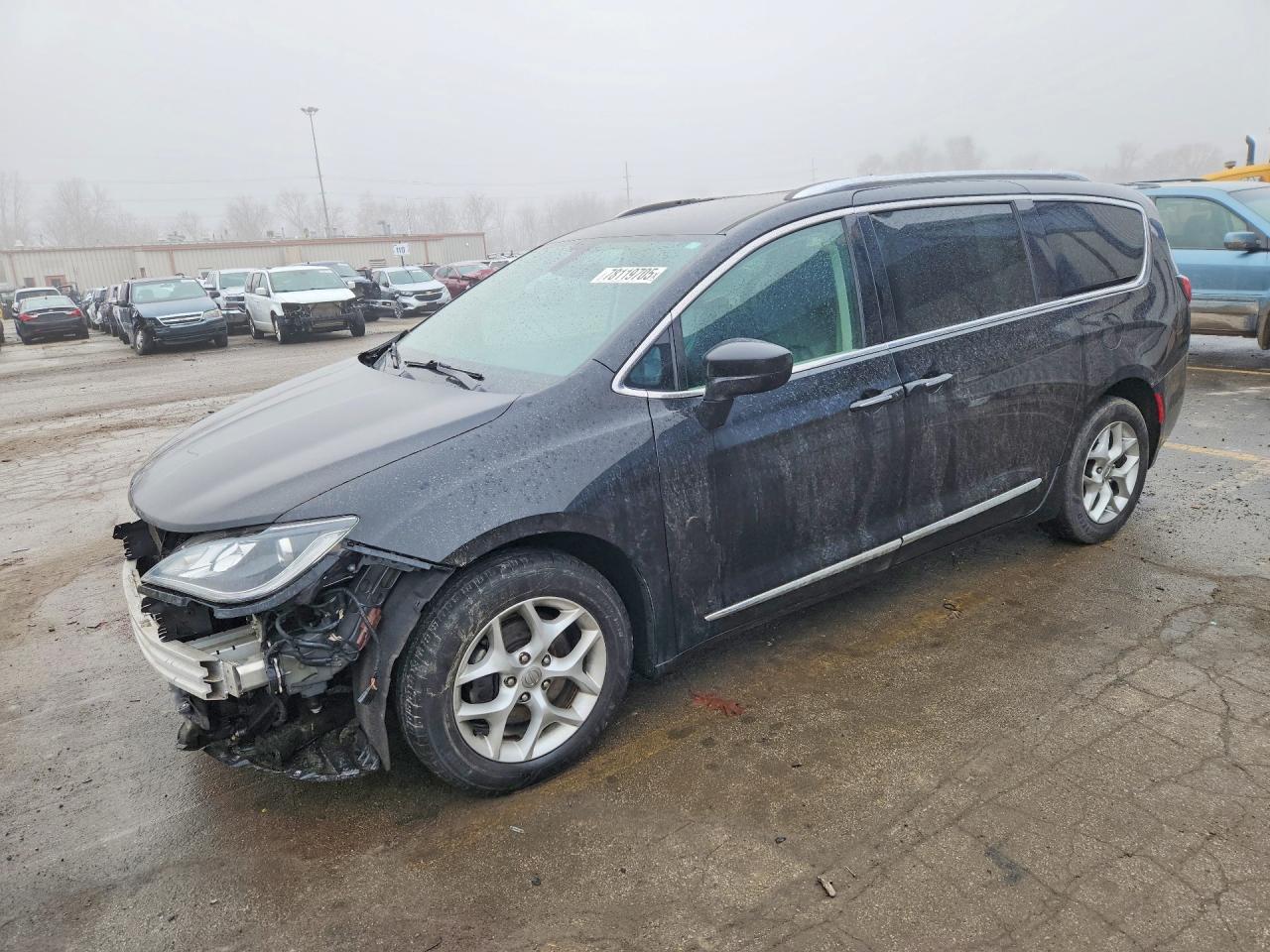 2019 CHRYSLER PACIFICA