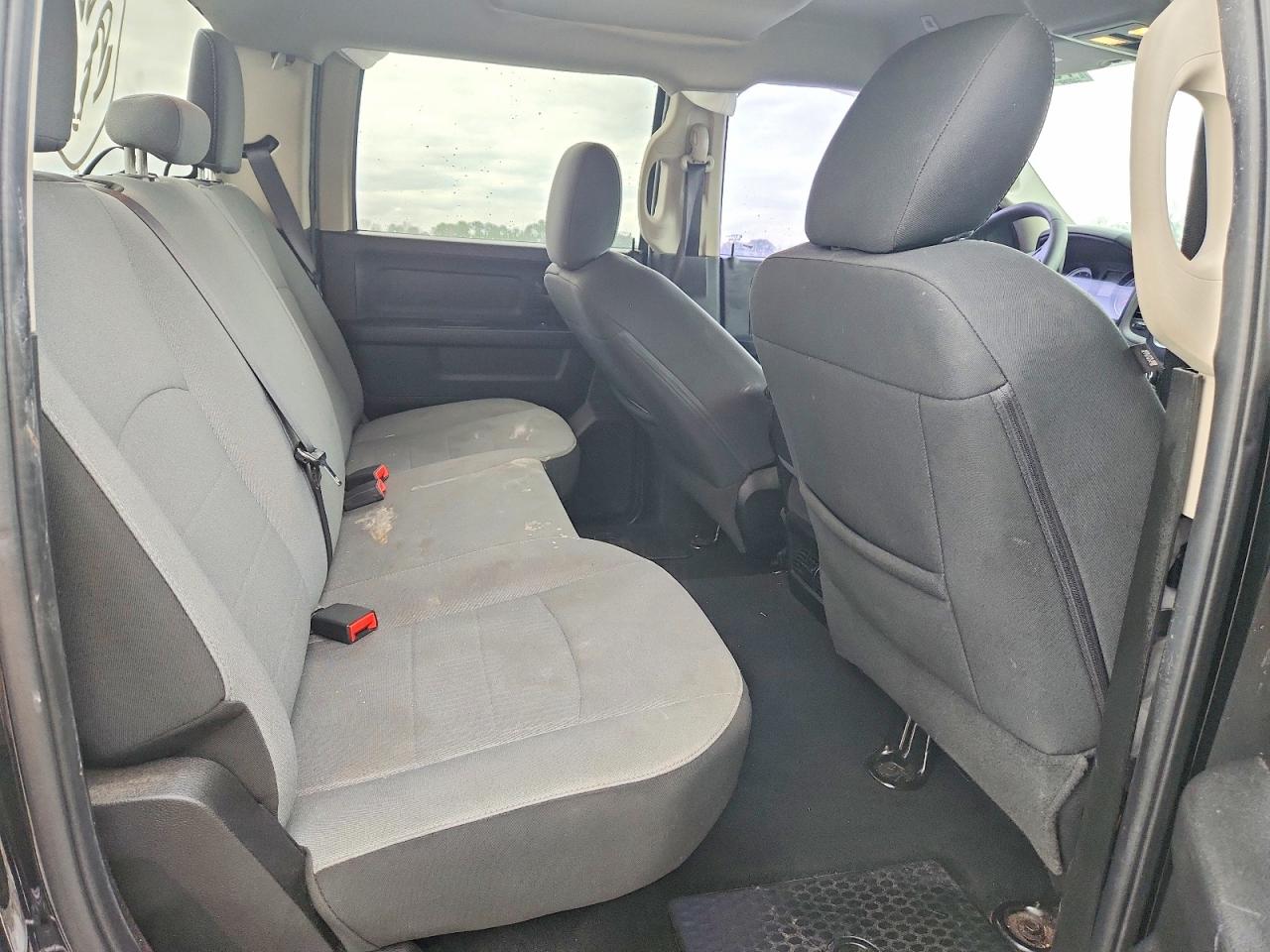 2021 RAM 1500 CLASSIC TRADESMAN photo 19