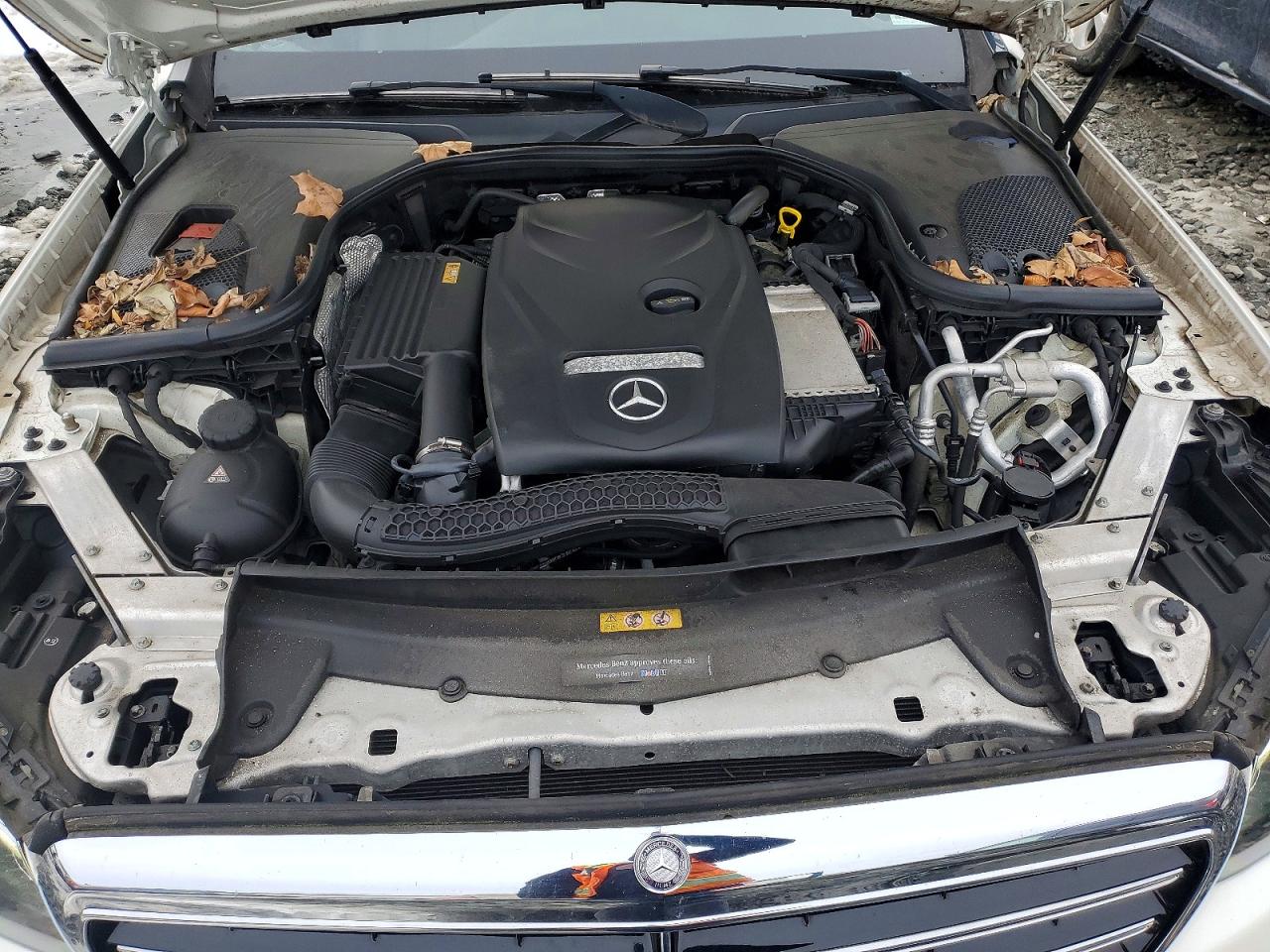 2017 MERCEDES-BENZ E 300 4MATIC photo 11