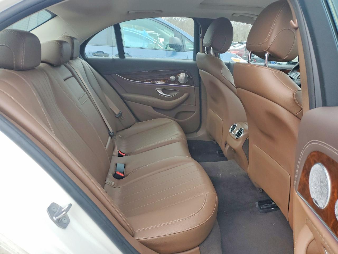 2017 MERCEDES-BENZ E 300 4MATIC photo 10