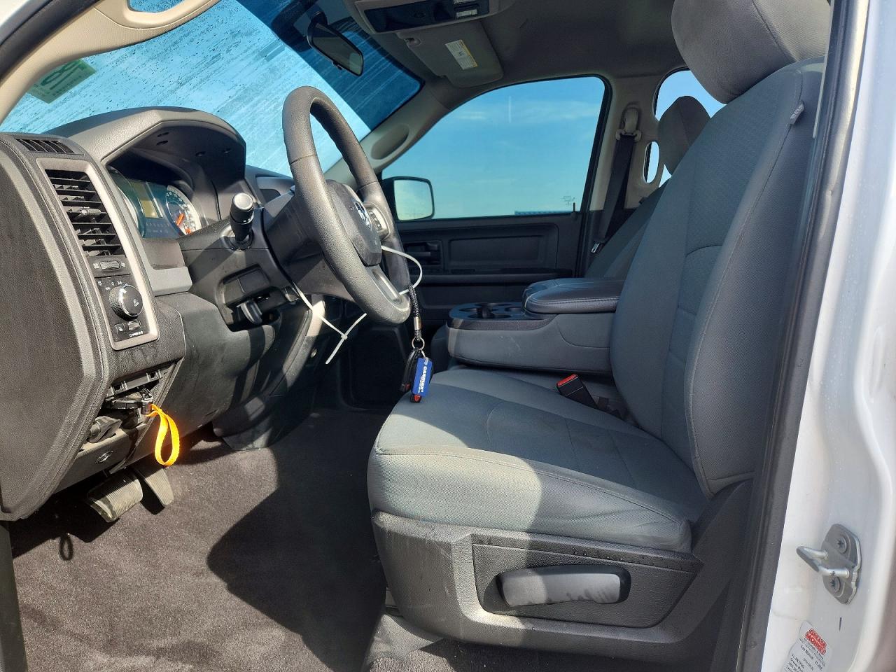 2018 RAM 1500 ST photo 13