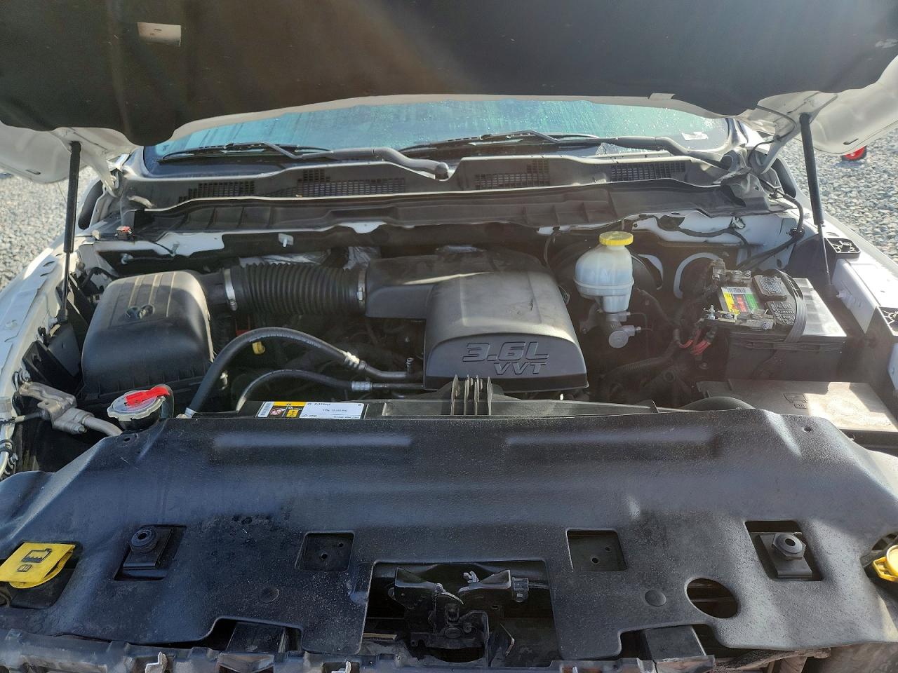 2018 RAM 1500 ST photo 21