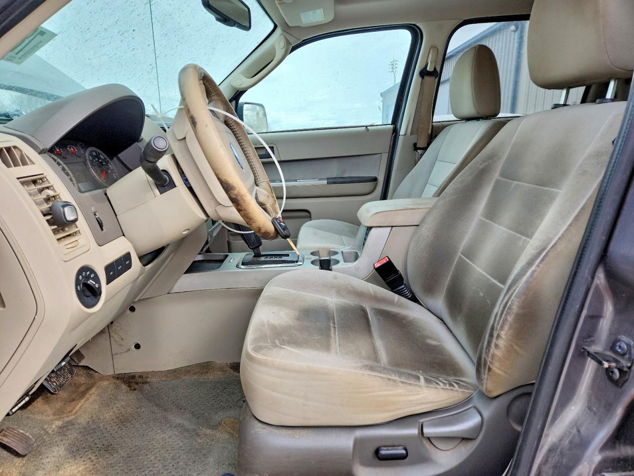 2012 FORD ESCAPE XLT photo 7