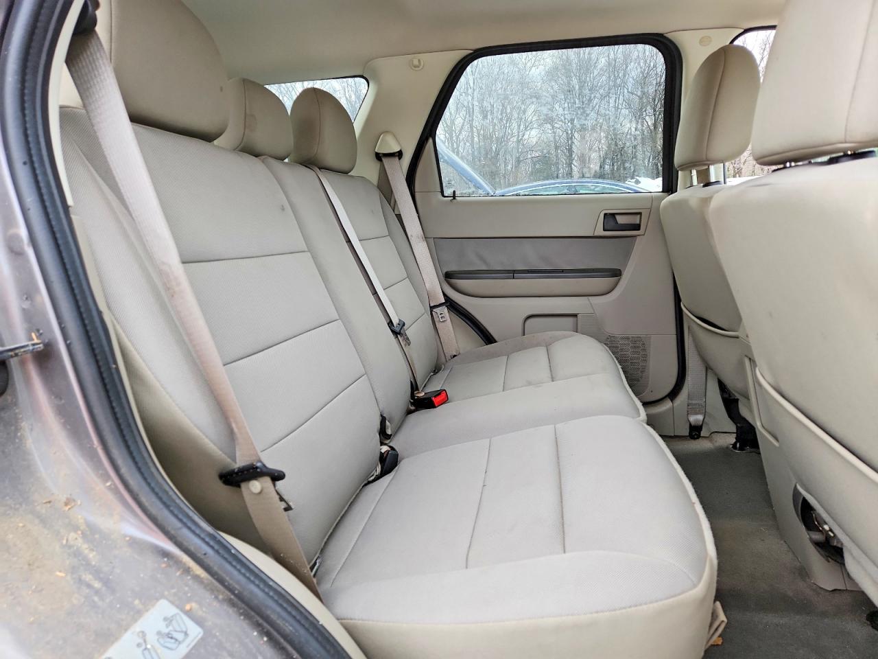 2012 FORD ESCAPE XLT photo 11