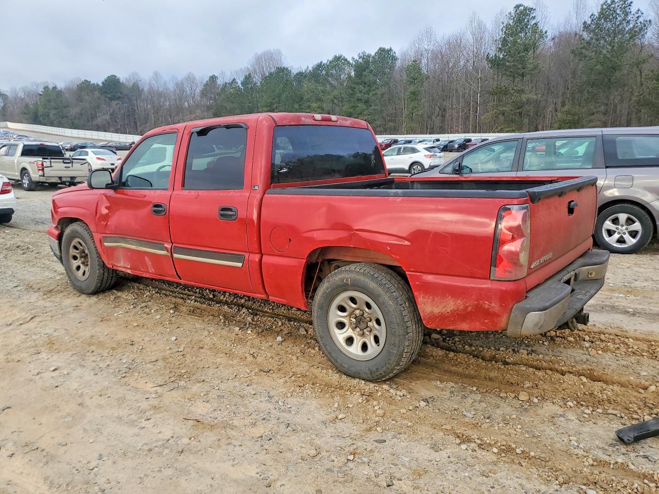 2007 CHEVROLET SILVERADO C1500 CLASSIC CREW CAB photo 3