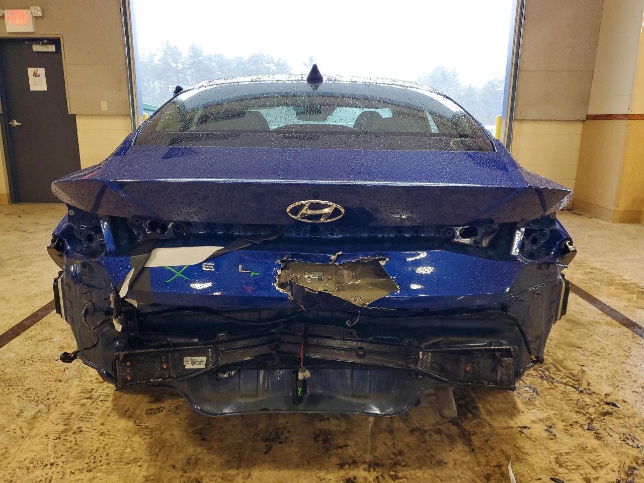 2021 HYUNDAI ELANTRA SEL photo 16