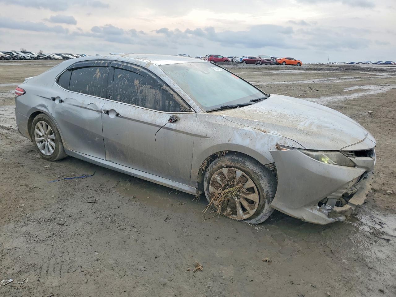 2019 TOYOTA CAMRY L photo 7