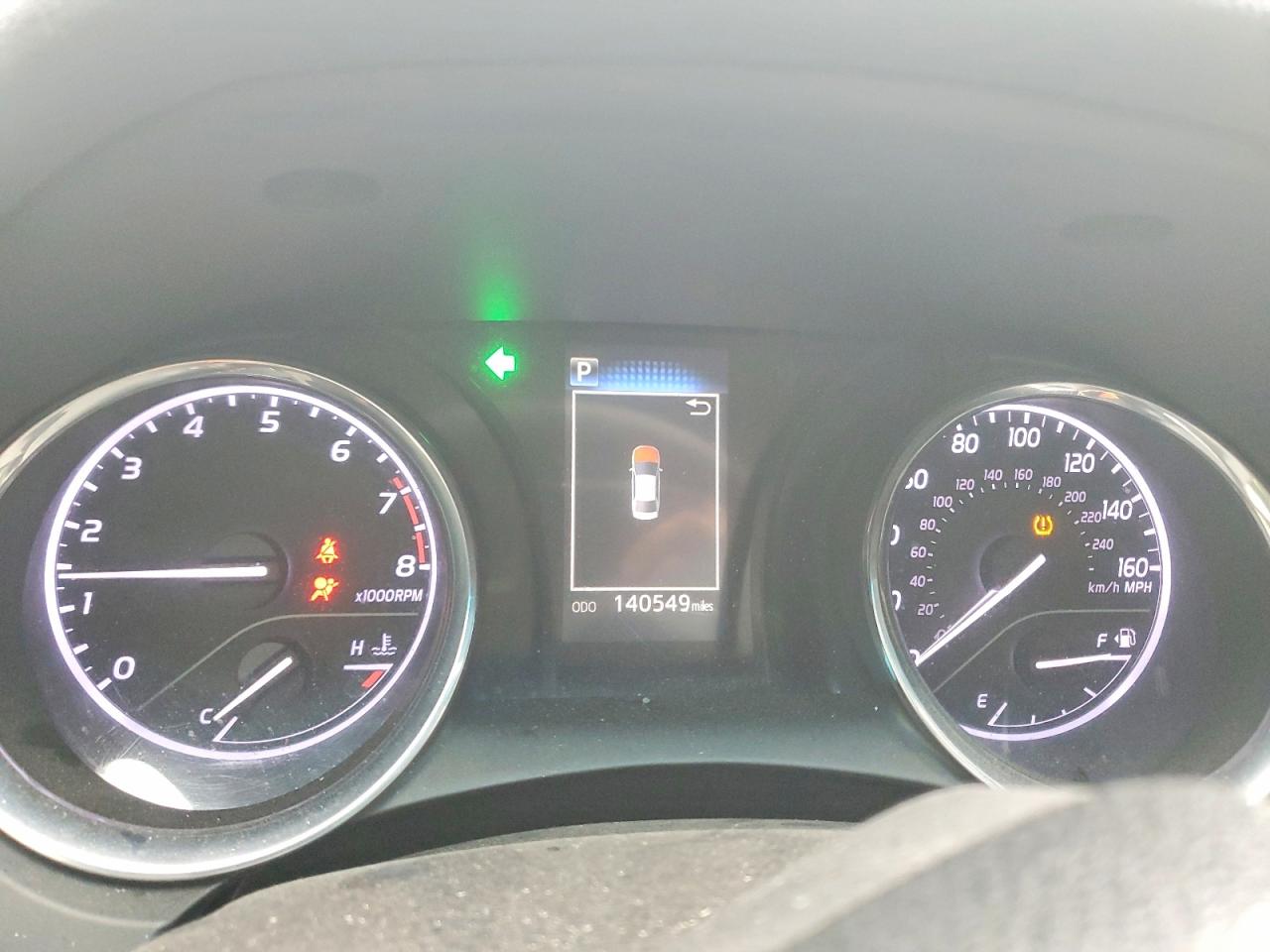 2019 TOYOTA CAMRY L photo 17
