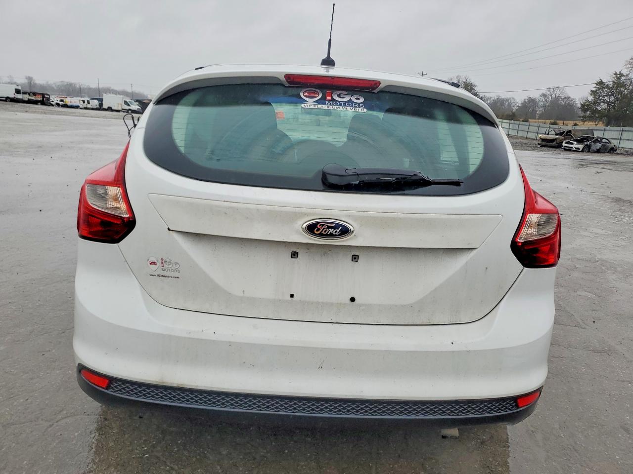 2014 FORD FOCUS SE photo 11
