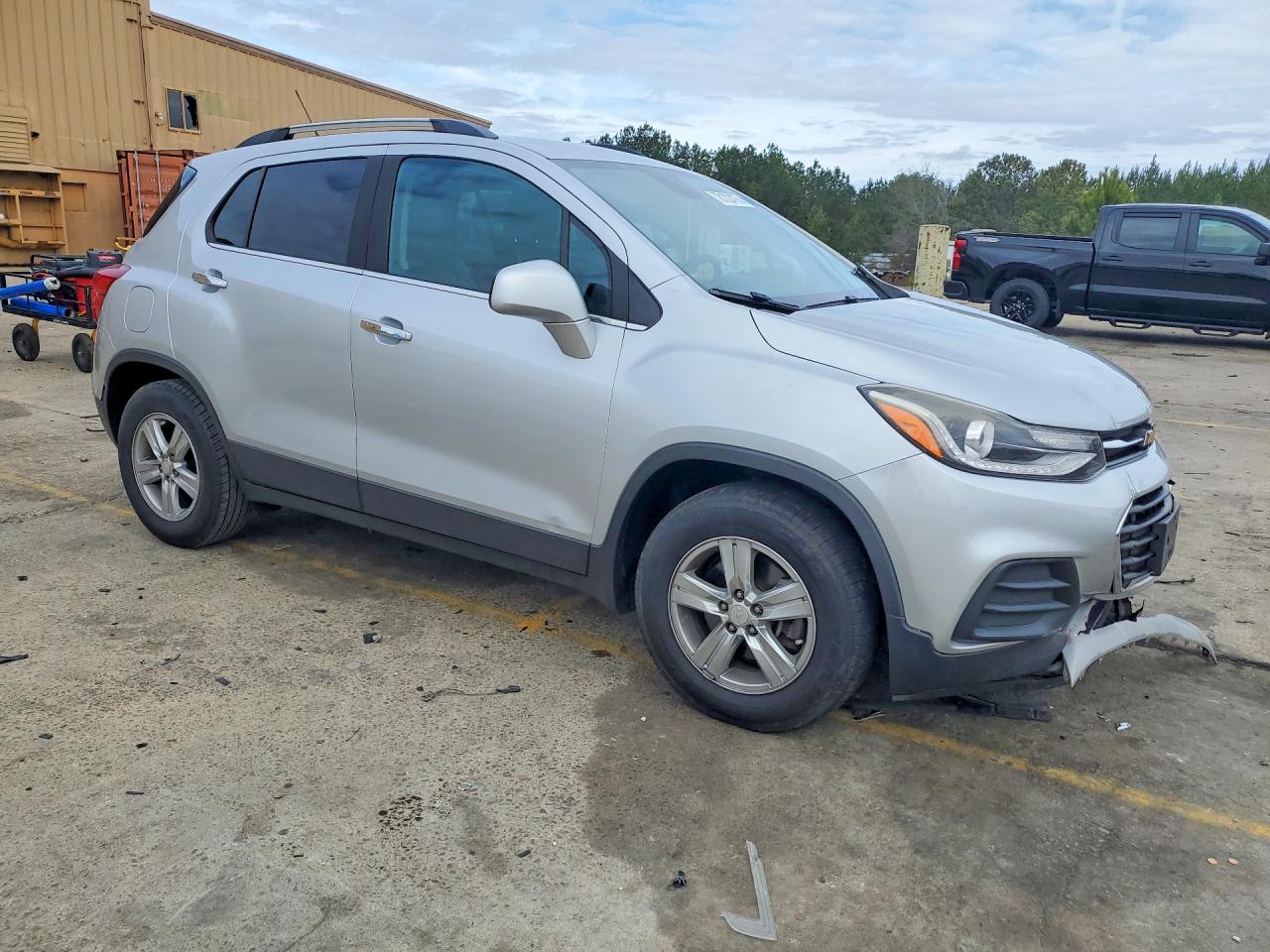 2018 CHEVROLET TRAX 1LT photo 4
