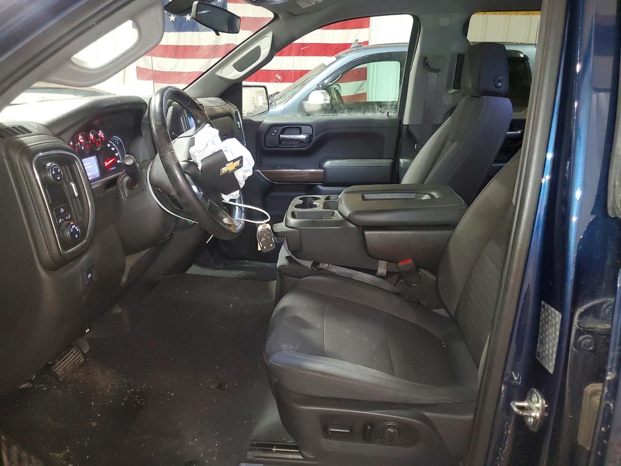 2019 CHEVROLET SILVERADO C1500 LT photo 13