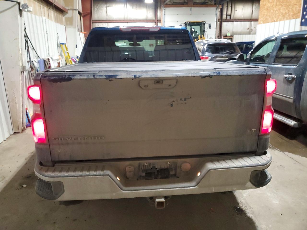 2019 CHEVROLET SILVERADO C1500 LT photo 11