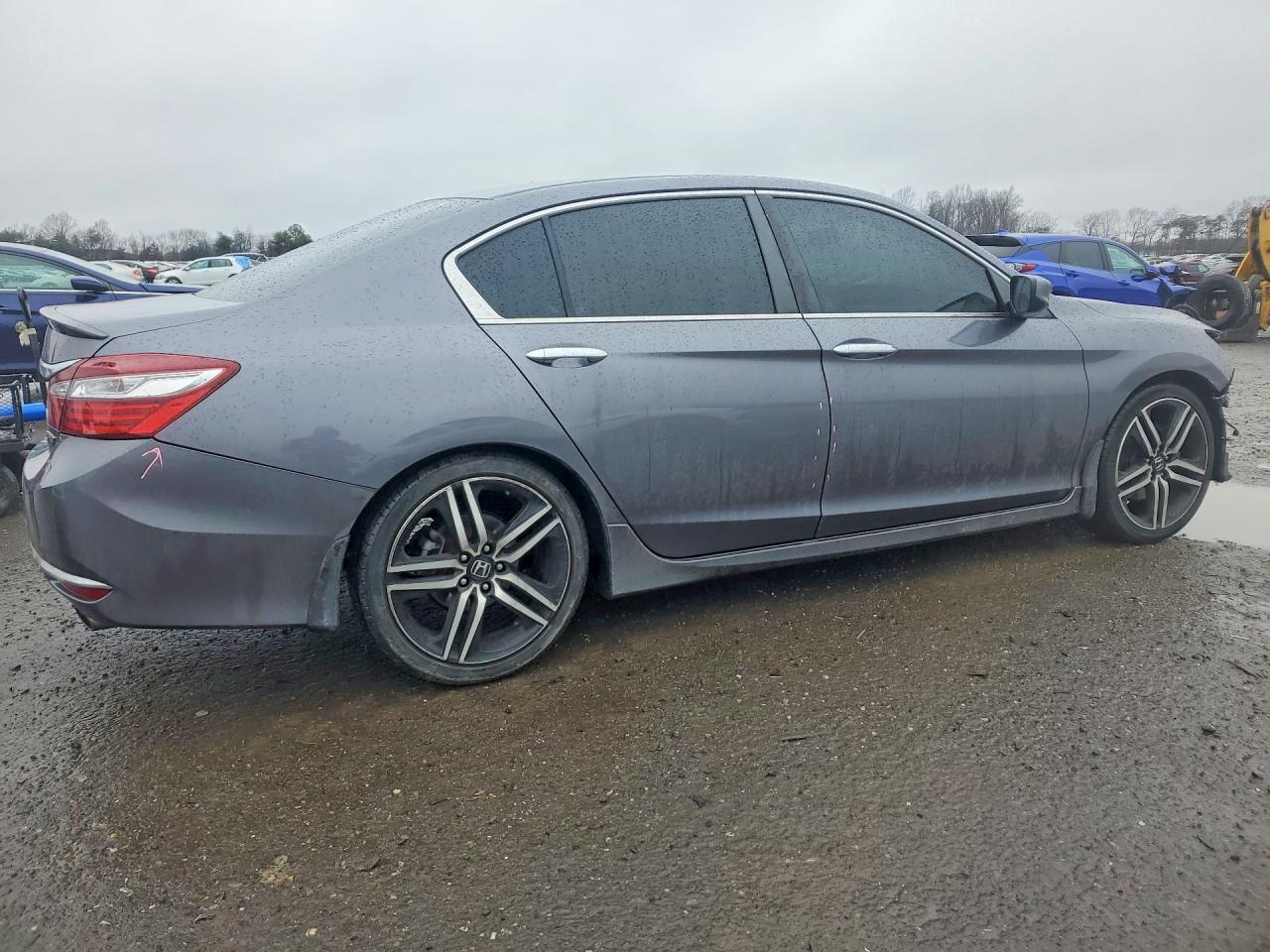 2016 HONDA ACCORD SPORT photo 5