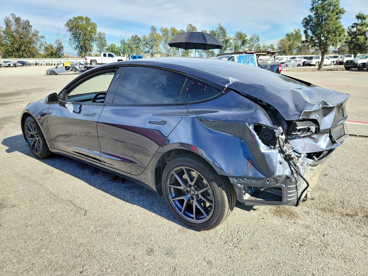 2023 TESLA MODEL 3 photo 3
