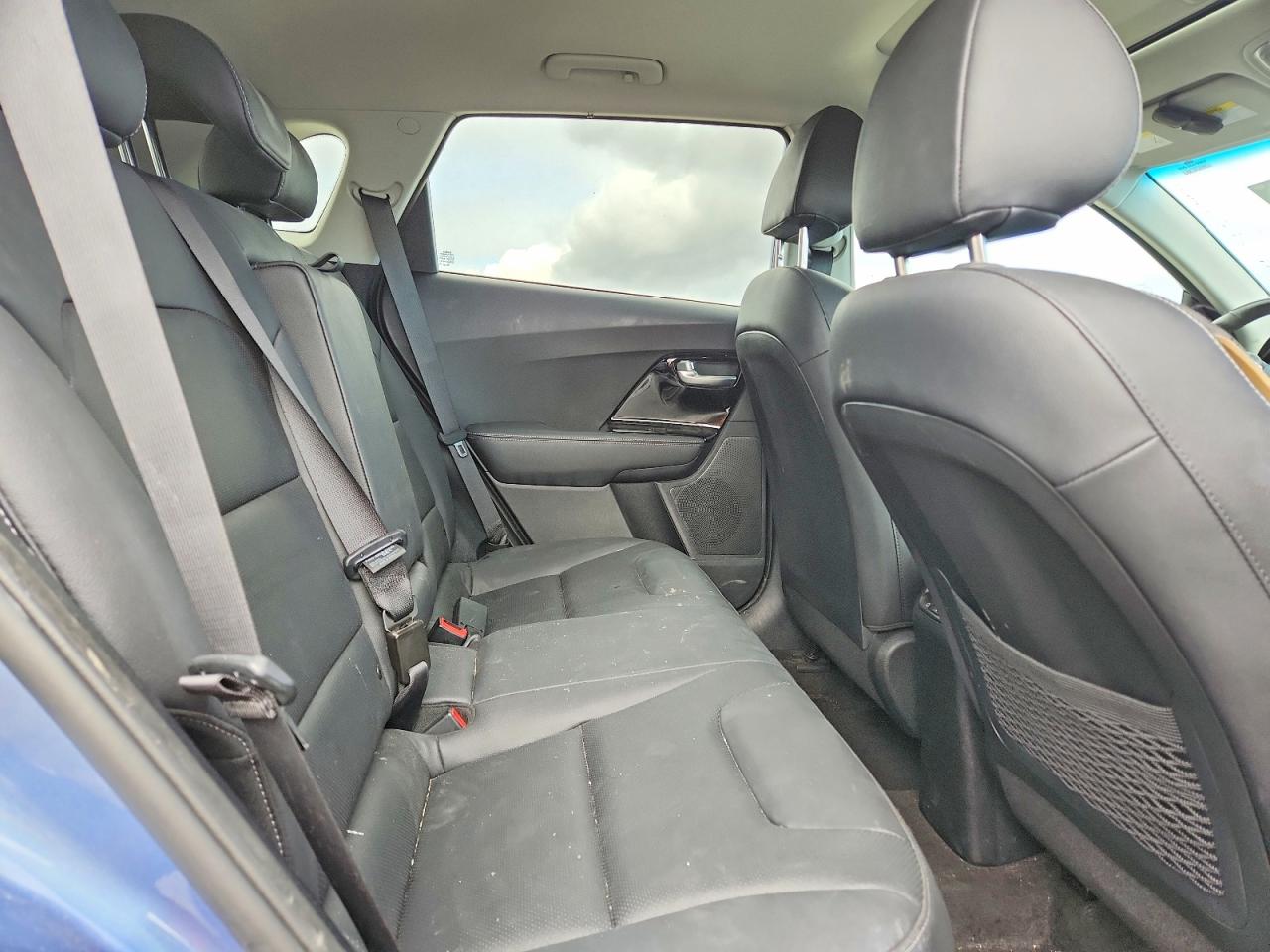 2022 KIA NIRO EX PREMIUM photo 11