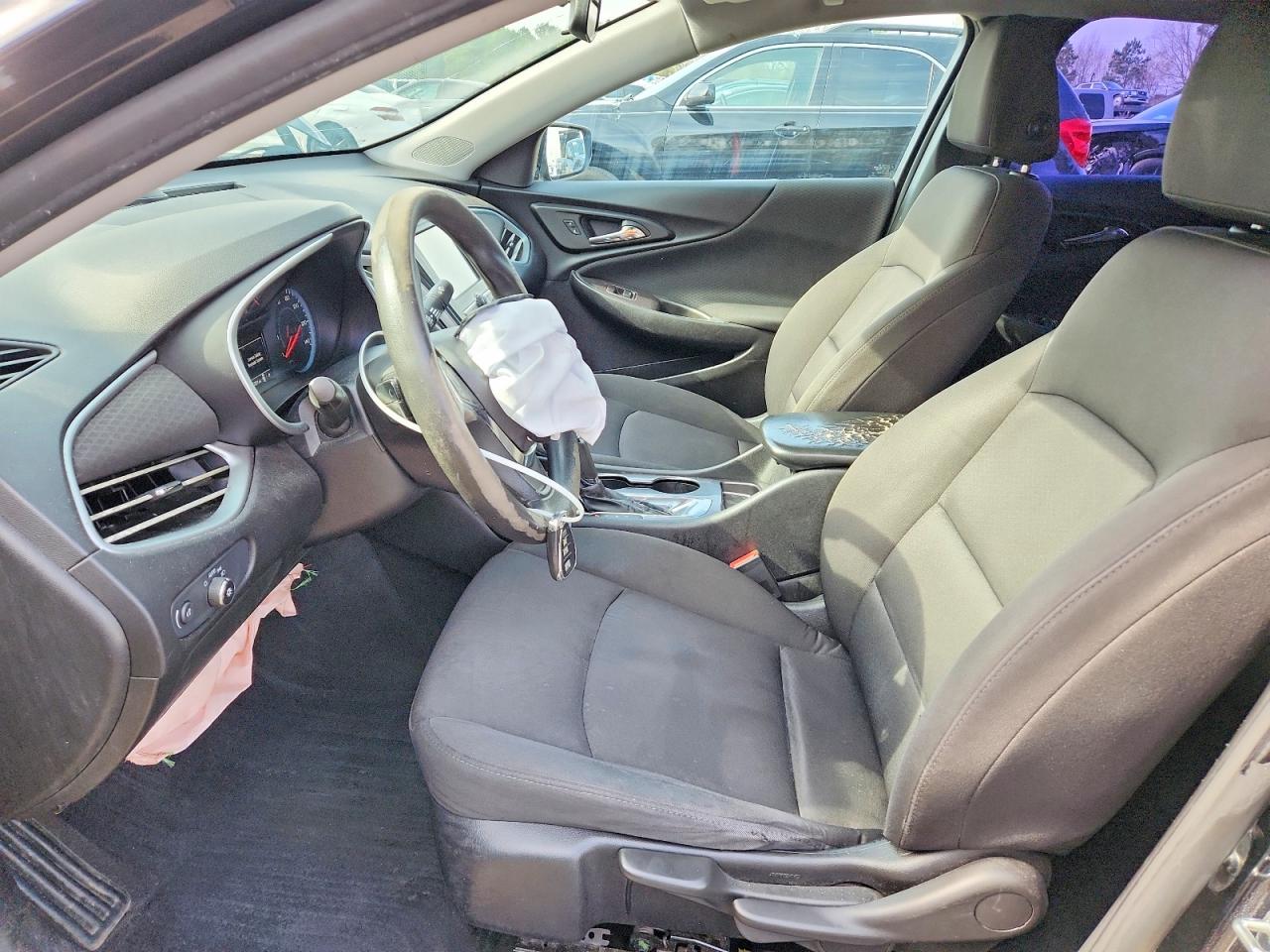 2018 CHEVROLET MALIBU LS photo 19