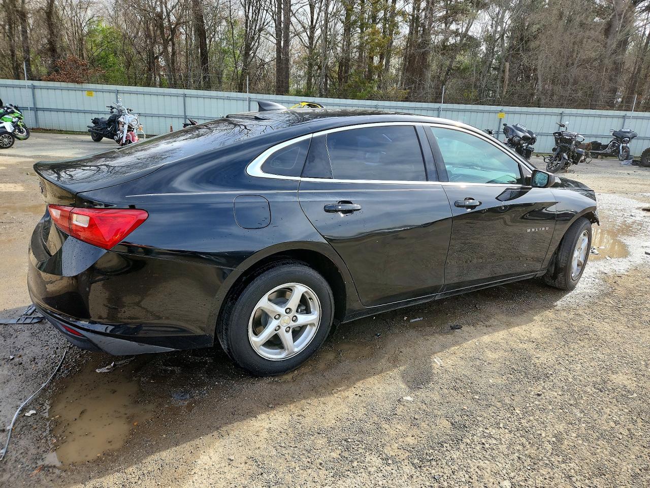 2018 CHEVROLET MALIBU LS photo 7