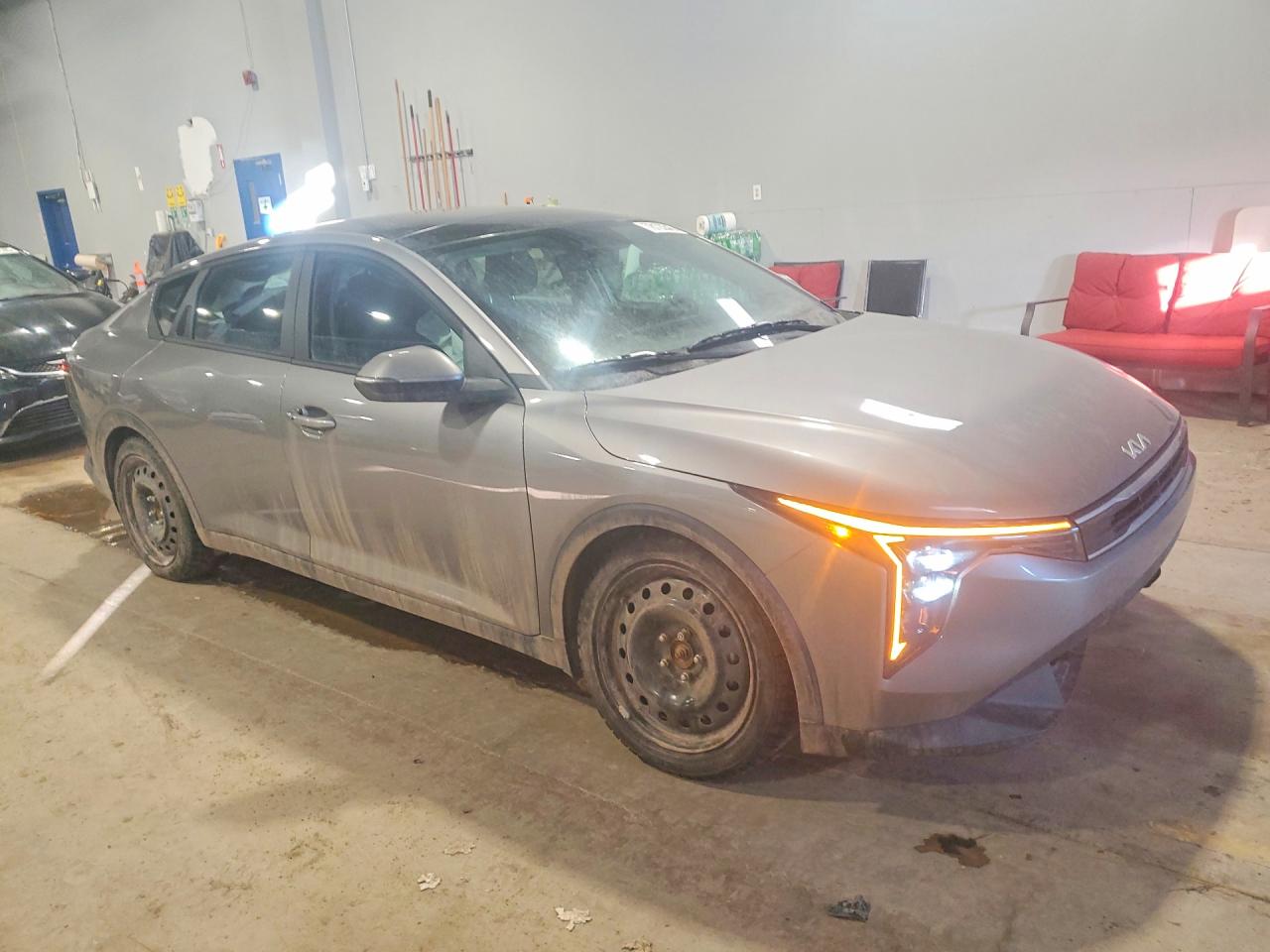 2025 KIA K4 EX photo 4