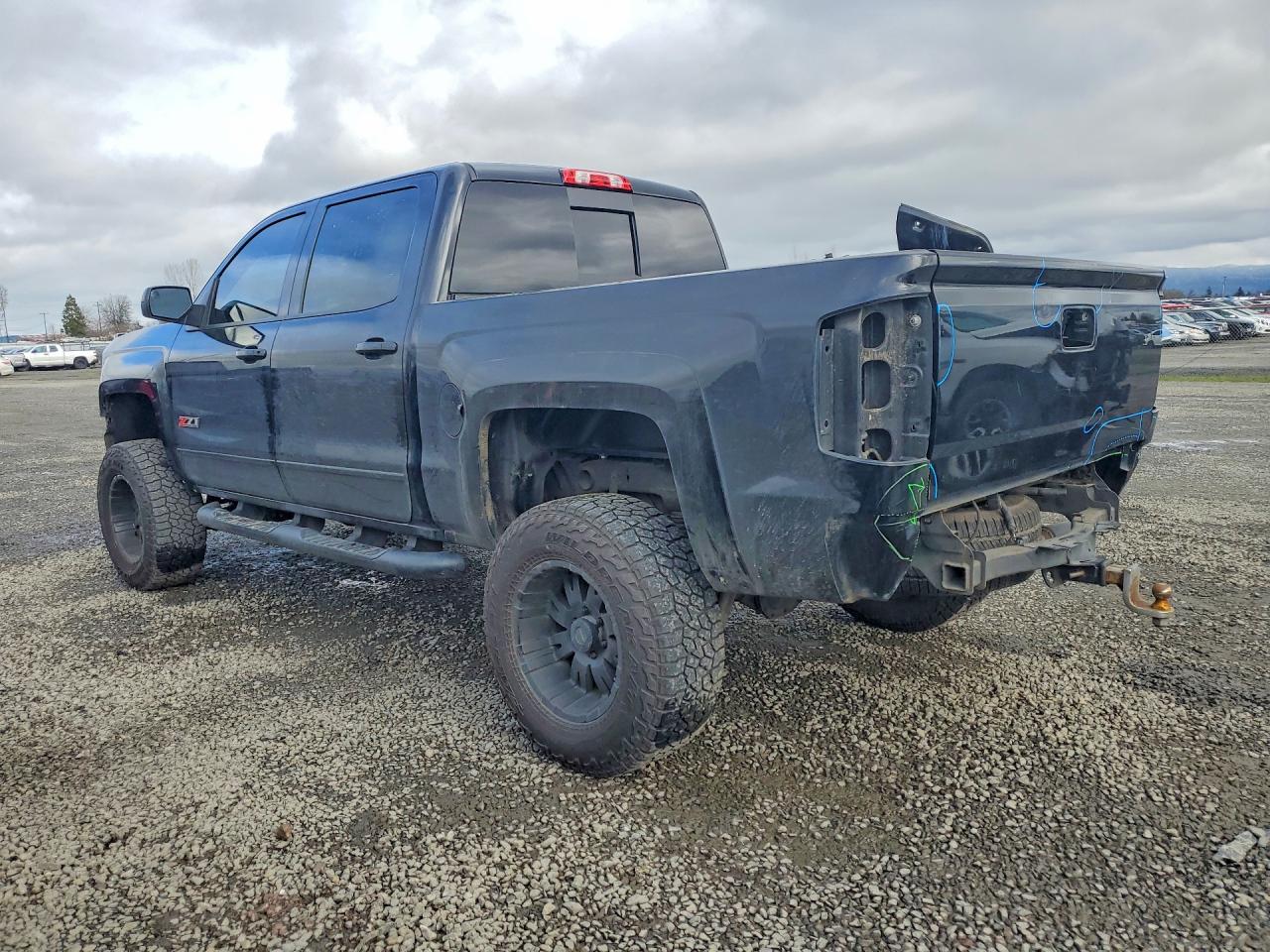2017 CHEVROLET SILVERADO K1500 LTZ photo 3