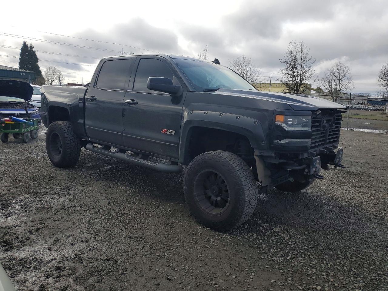 2017 CHEVROLET SILVERADO K1500 LTZ photo 7
