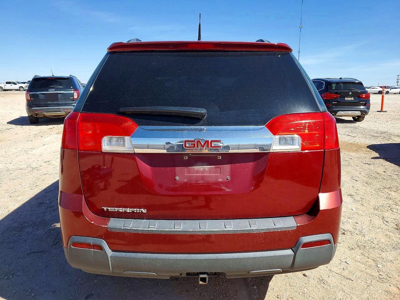2012 GMC TERRAIN photo 6