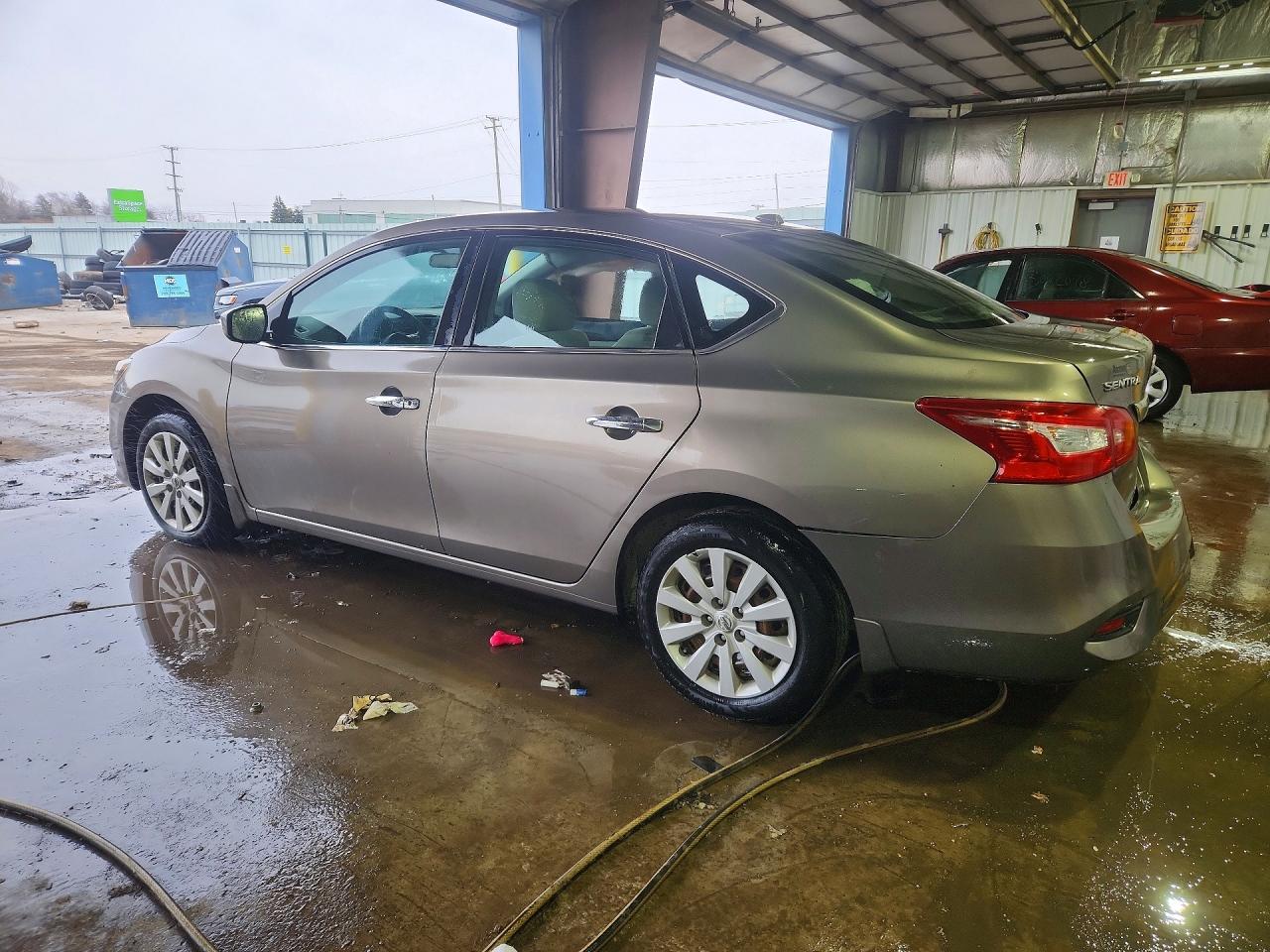 2016 NISSAN SENTRA SV photo 2