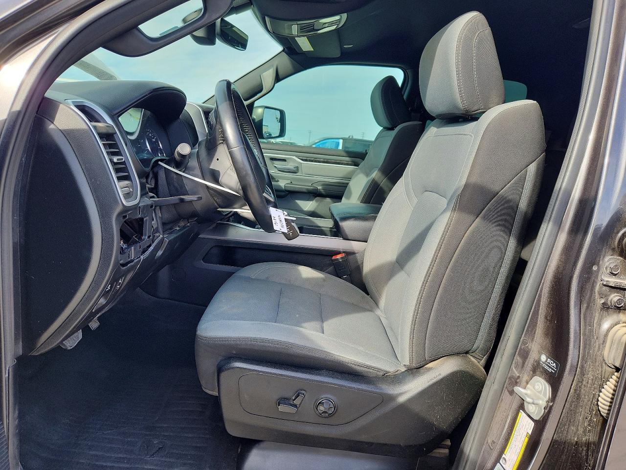 2021 RAM 1500 BIG HORN photo 13