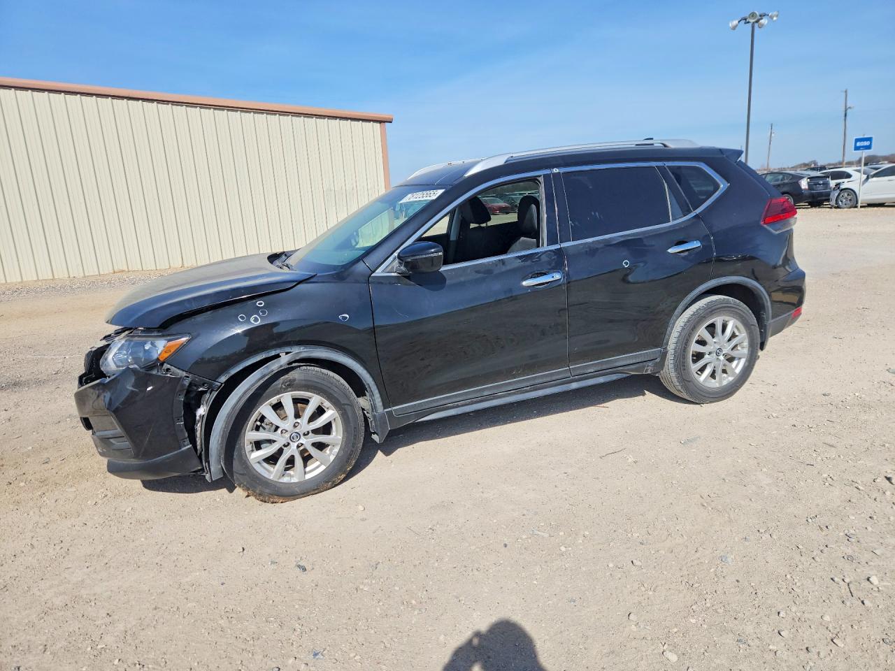 2017 NISSAN ROGUE