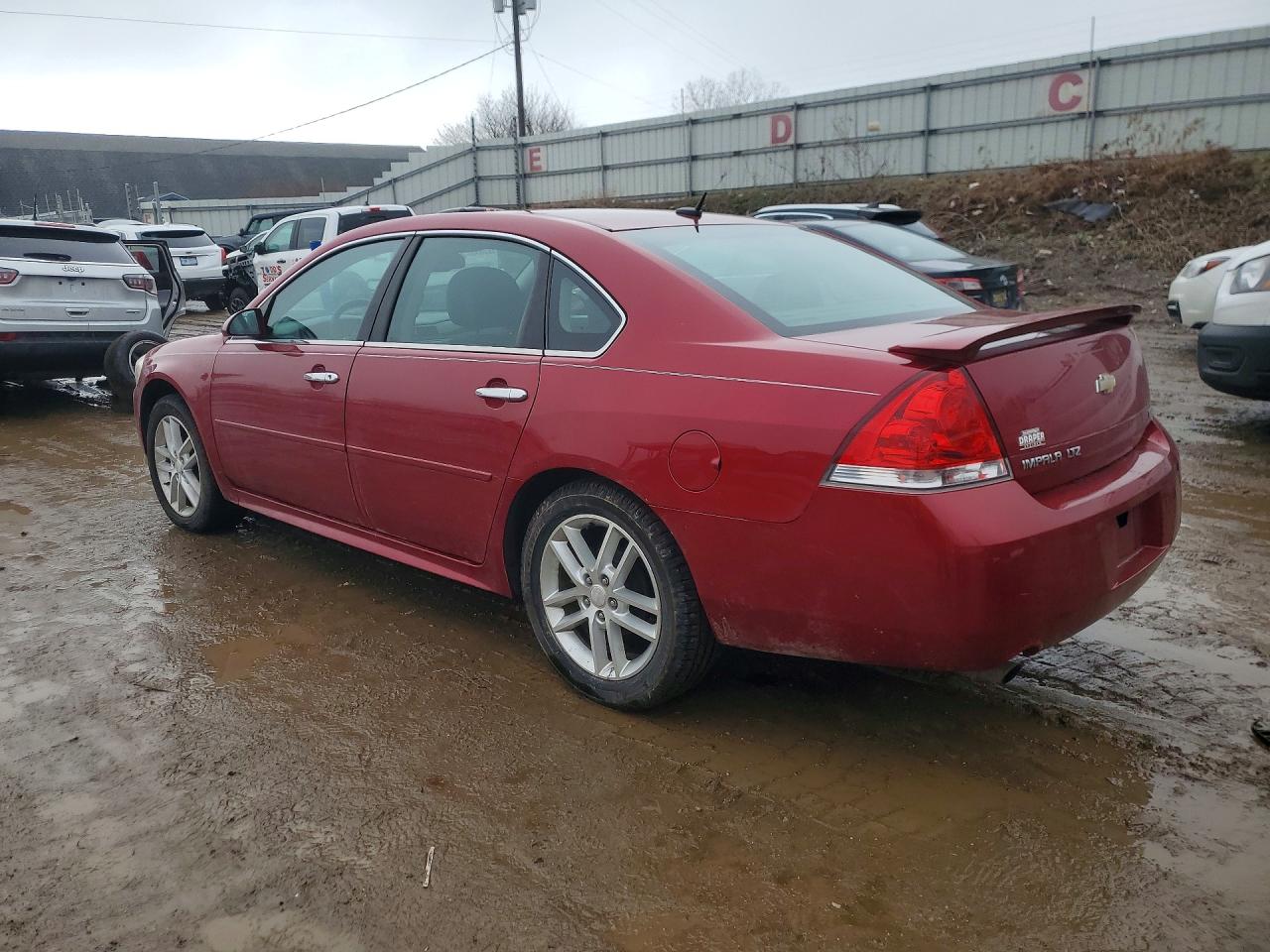 2013 CHEVROLET IMPALA LTZ photo 2