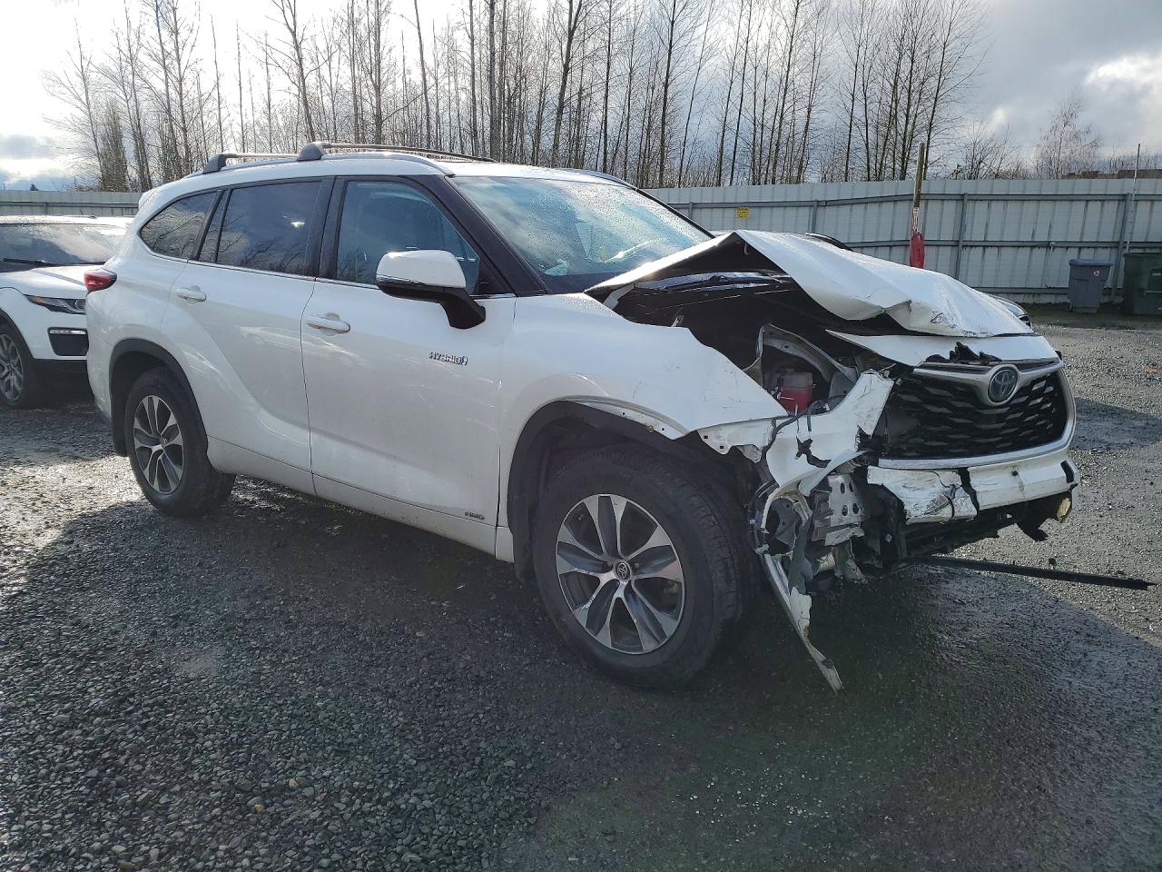 2020 TOYOTA HIGHLANDER HYBRID XLE photo 4