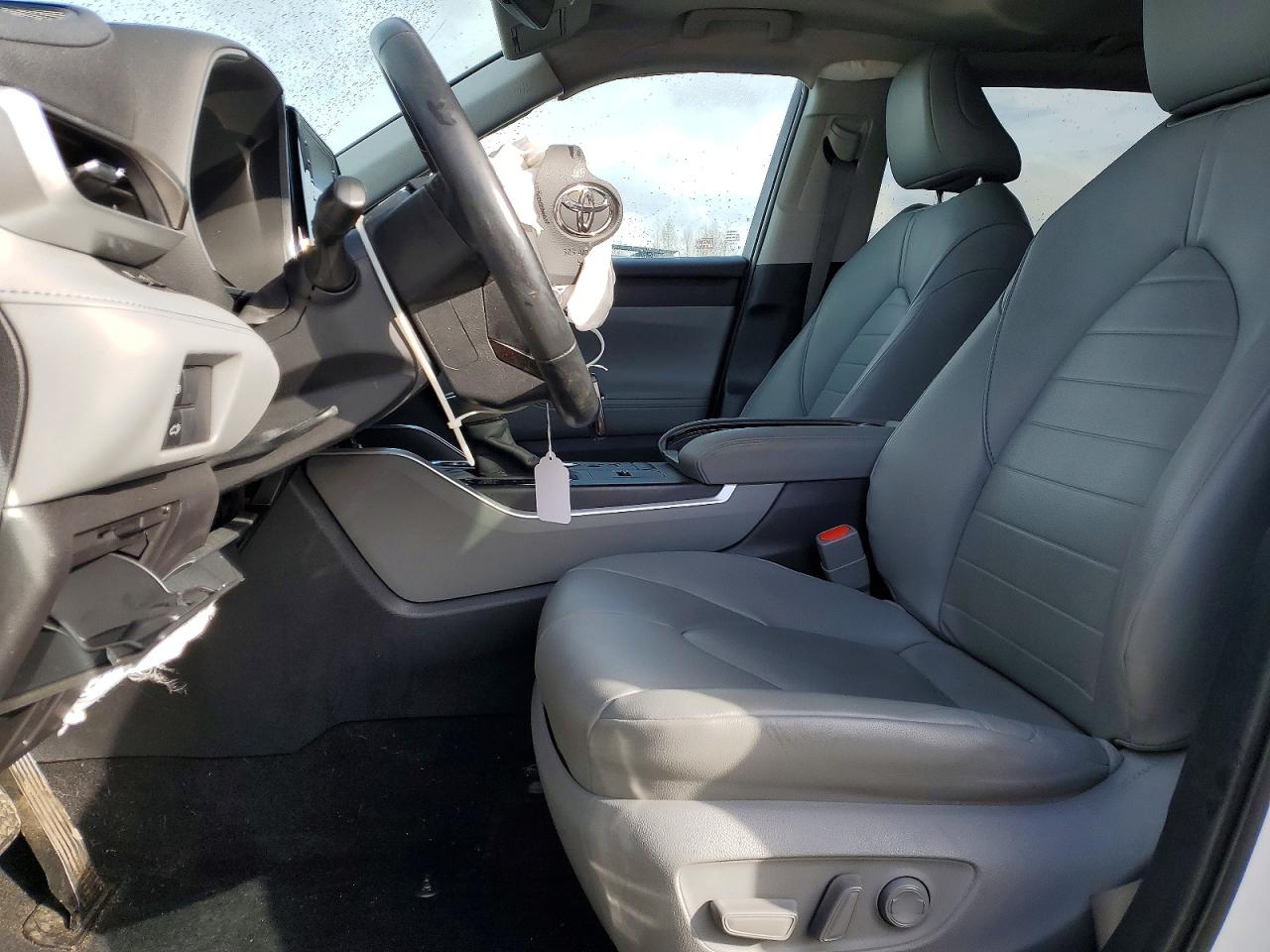 2020 TOYOTA HIGHLANDER HYBRID XLE photo 7
