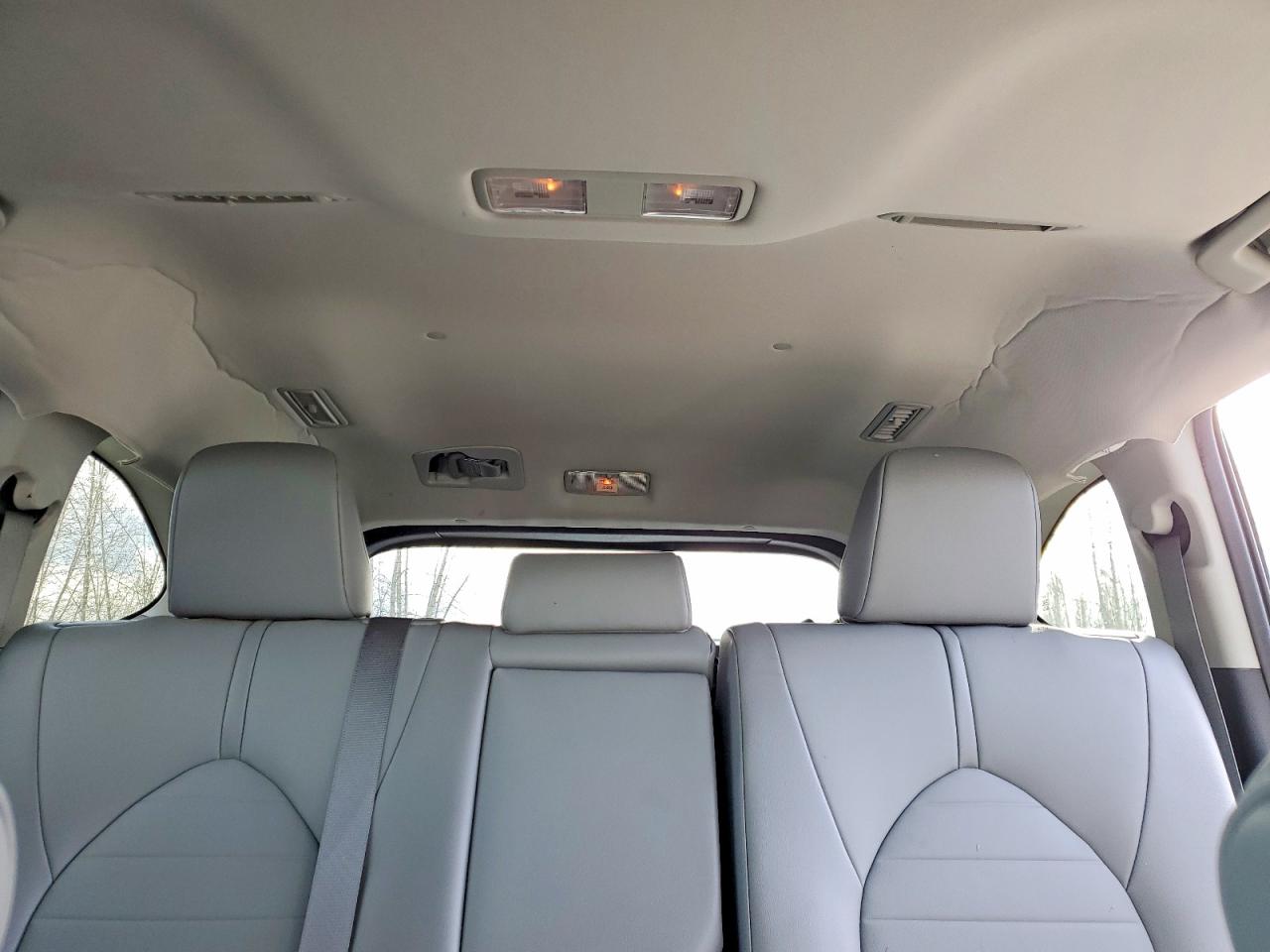 2020 TOYOTA HIGHLANDER HYBRID XLE photo 10