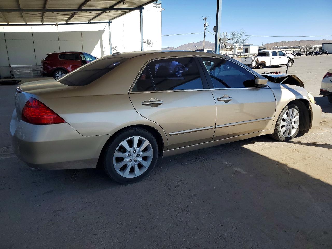 2006 HONDA ACCORD photo 7