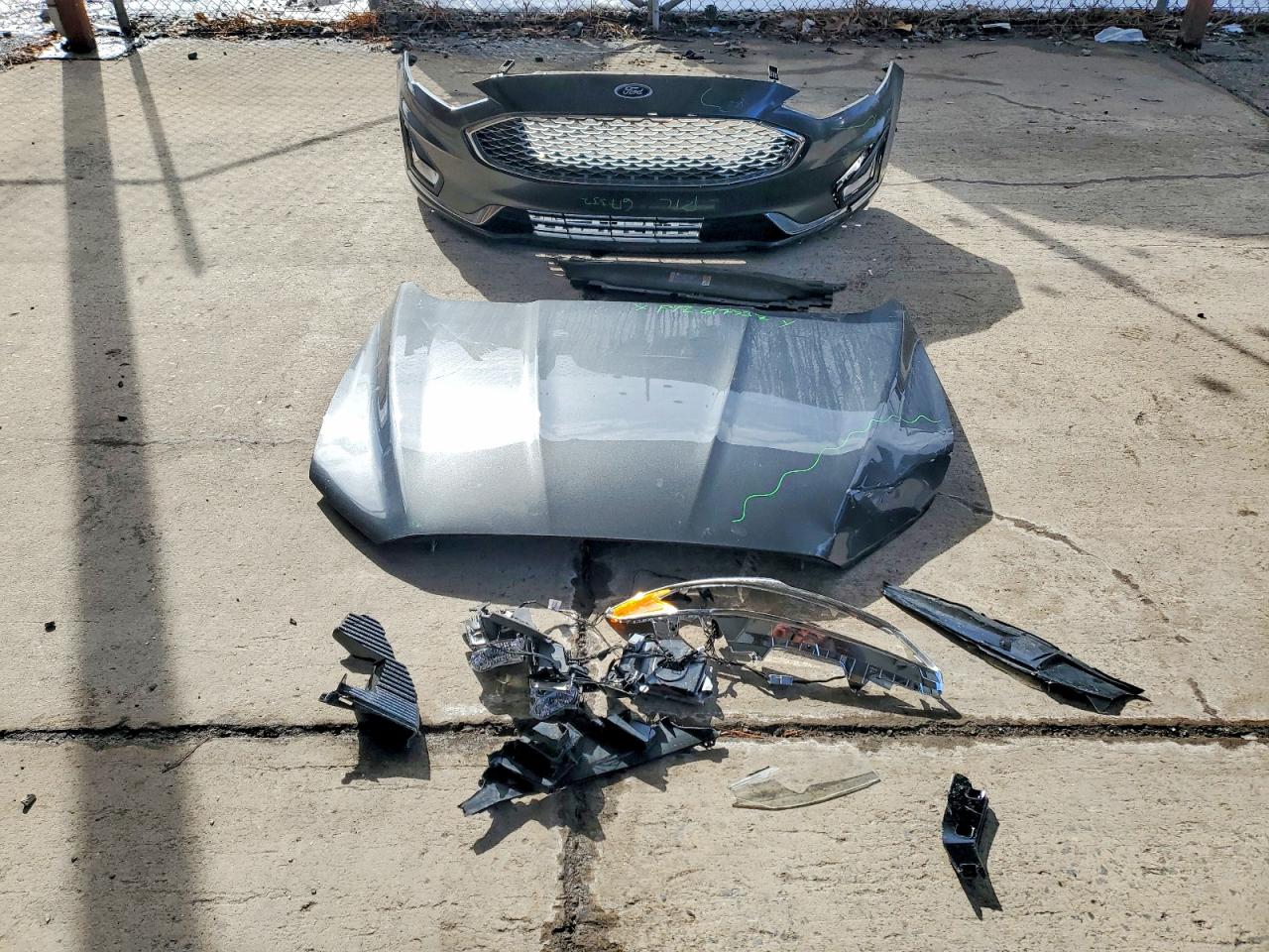 2019 FORD FUSION TITANIUM photo 12