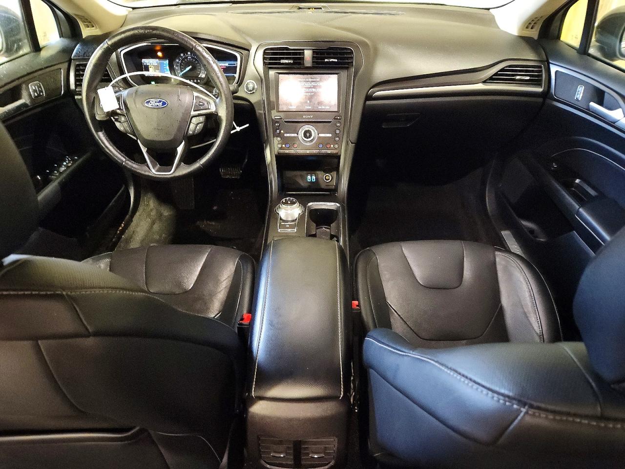 2019 FORD FUSION TITANIUM photo 8