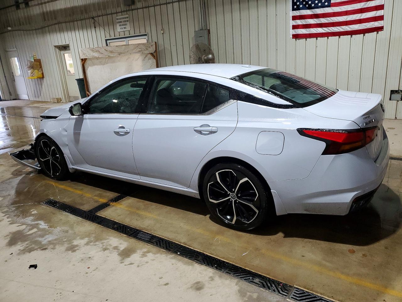 2024 NISSAN ALTIMA 2.5 SR photo 2