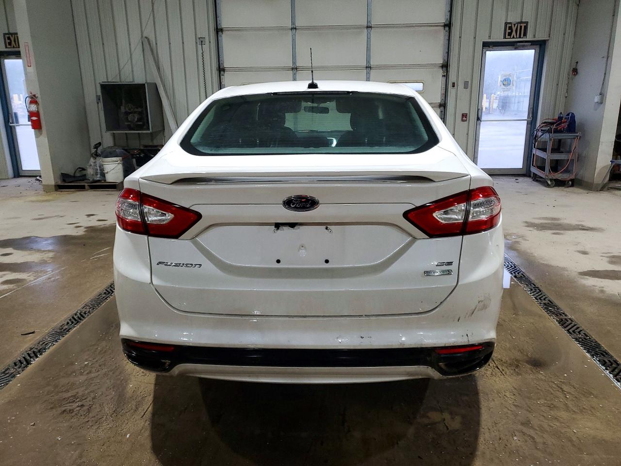 2015 FORD FUSION SE photo 6