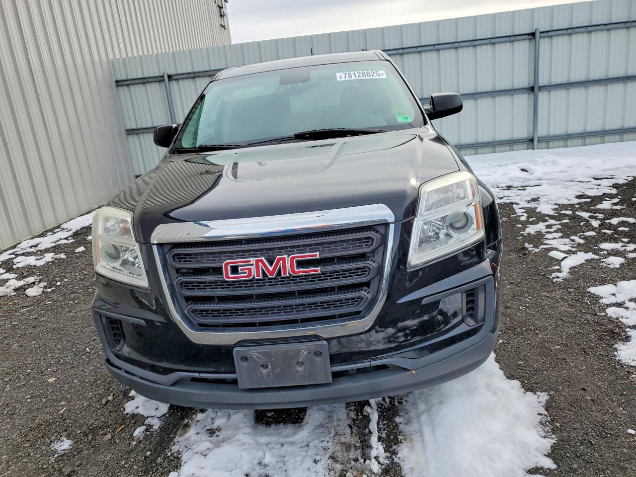 2017 GMC TERRAIN SLE photo 9