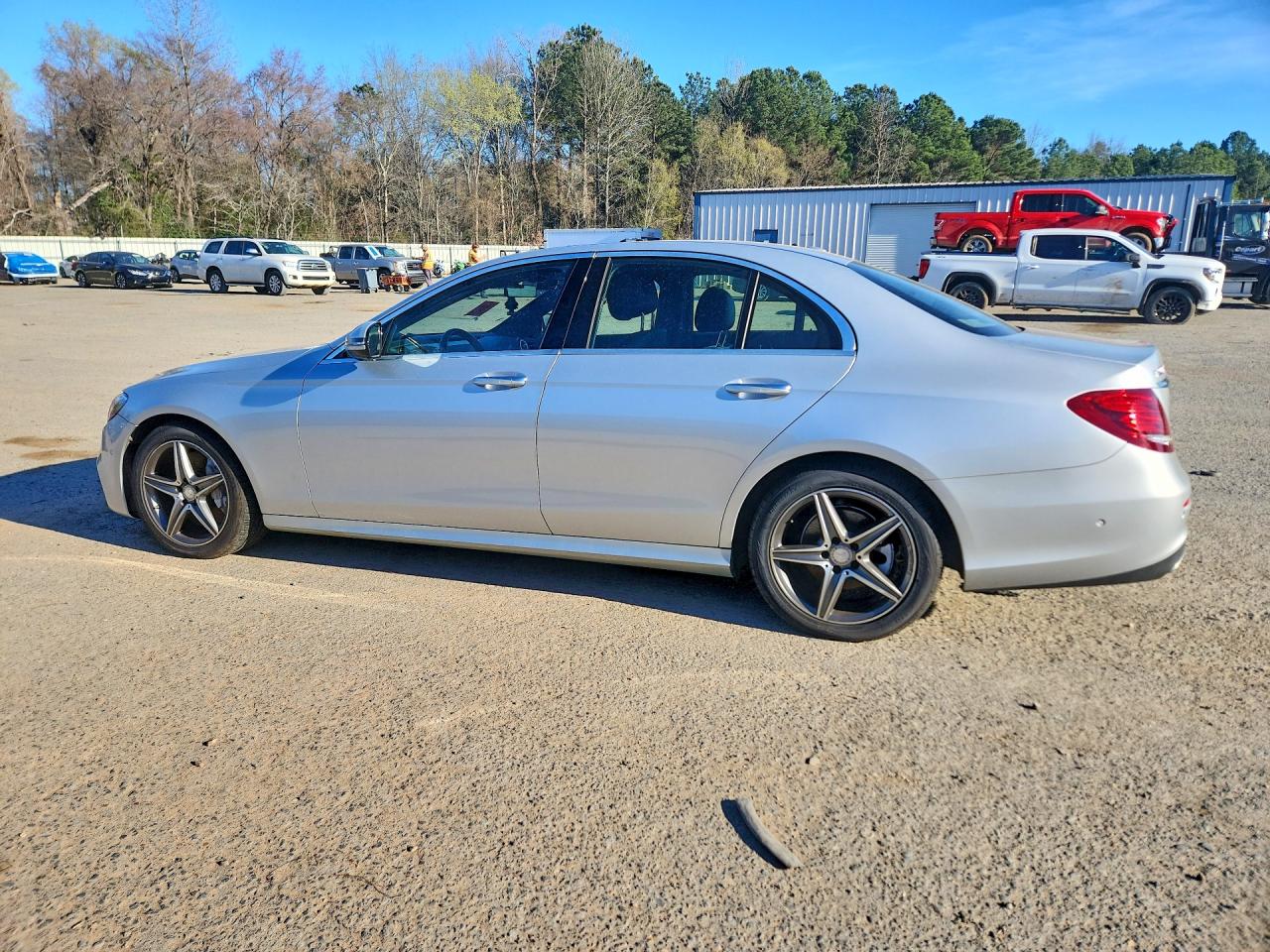 2017 MERCEDES-BENZ E 300 photo 3