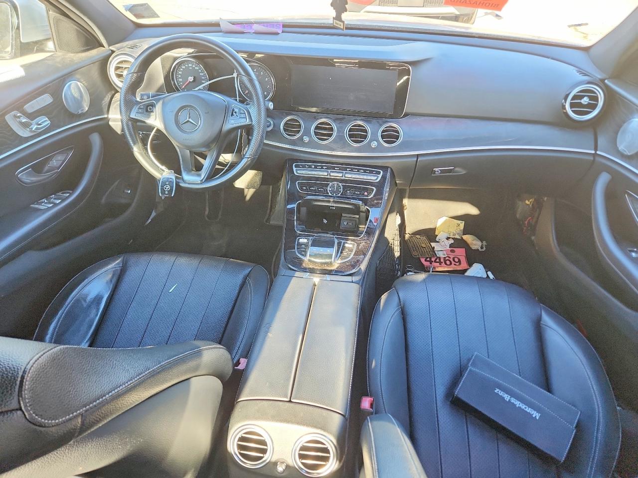 2017 MERCEDES-BENZ E 300 photo 15