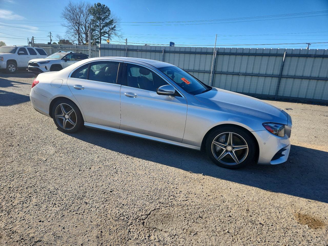 2017 MERCEDES-BENZ E 300 photo 7