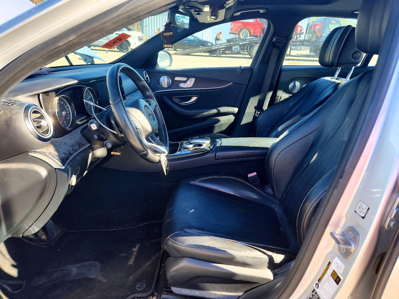 2017 MERCEDES-BENZ E 300 photo 13